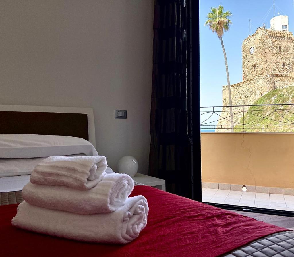 Iamartino Quality Rooms Termoli Bagian luar foto