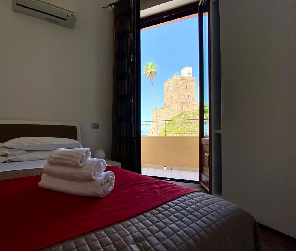 Iamartino Quality Rooms Termoli Bagian luar foto